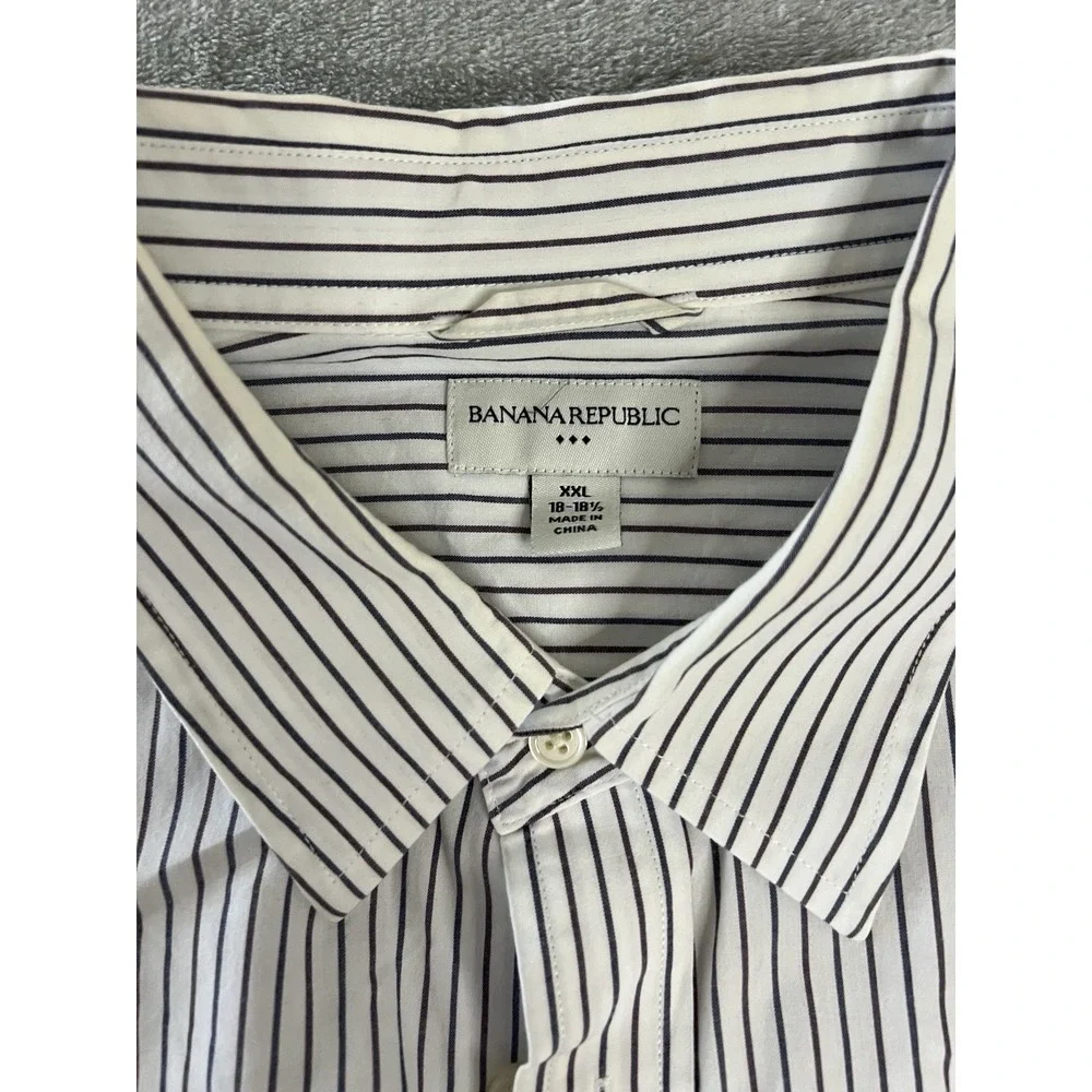 Banana Republic Mens Shirt XXL White Blue Striped Button Up Long Sleeve